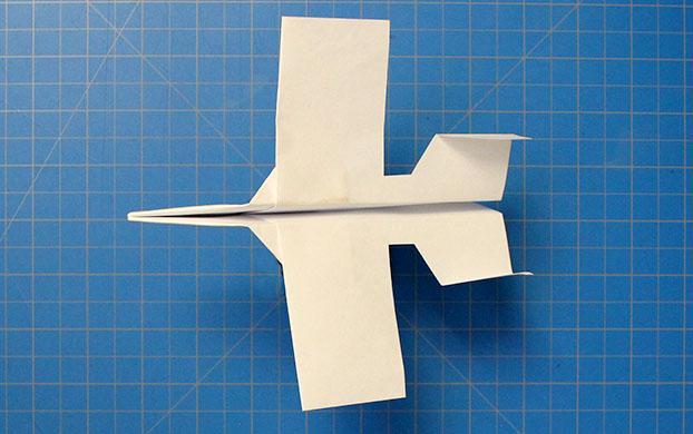 [能一直飞的纸飞机]能一直飞的纸飞机怎么折纸